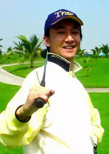 《蓝顶会所》：一场欲望与救赎的交织，揭秘上流社会的隐秘角落！